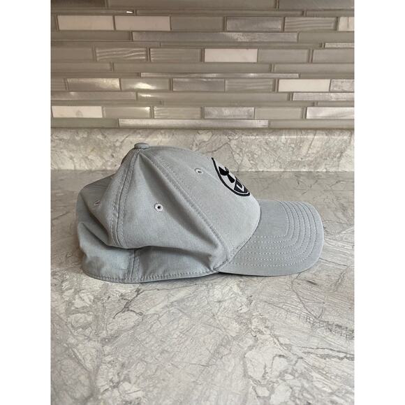 Gray and Black Under Armour Stretch-Fit Hat Size M/L - Picture 6 of 8
